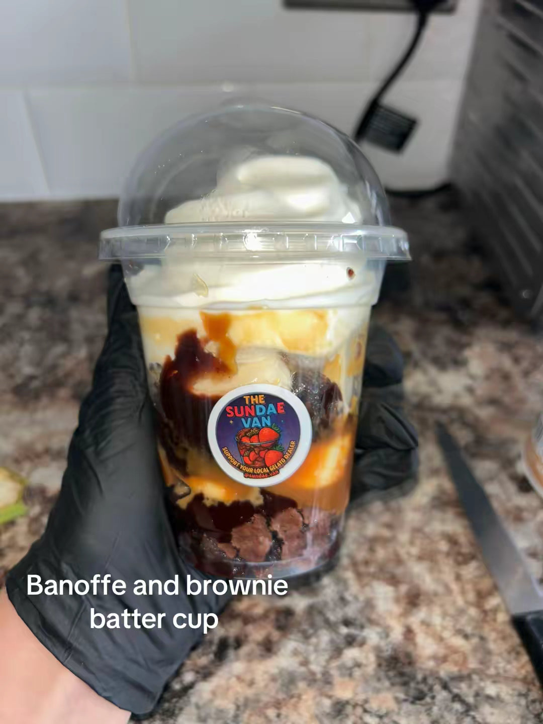 Banoffee and Brownie cup with cream